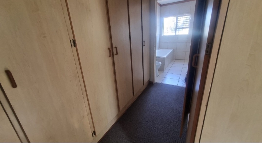 3 Bedroom Property for Sale in Baysvalley Free State